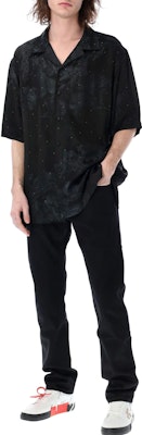 OFF-WHITE SS23 黑色宽松版短袖POLO衫 OMGA196S23FAB0021010 Lookbook OFF-WHITE SS23 黑色宽松版短袖POLO衫 OMGA196S23FAB0021010