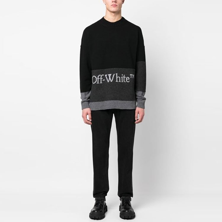 Lookbook オフホワイト SS23 ブラック ロゴ ニット クルーネック セーター レギュラーフィット OMHE048C99KNI0031001