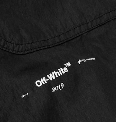 Celana Kargo Off-White Tech Hitam Lookbook Celana Kargo Off-White Tech Hitam