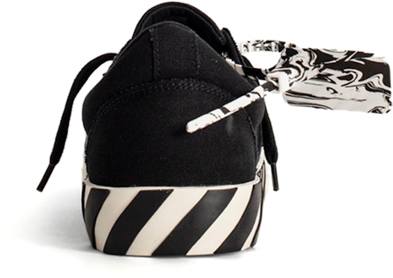 Off-White Vulc 低帮鞋 '黑色' OMIA085E20FAB0011010 Shop Off-White Vulc 低帮鞋 '黑色' OMIA085E20FAB0011010