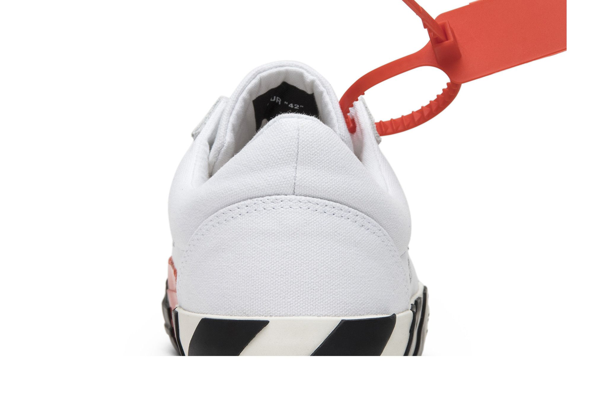 Sizing Off-White 白色低帮帆布鞋 OMIA085E183510010100