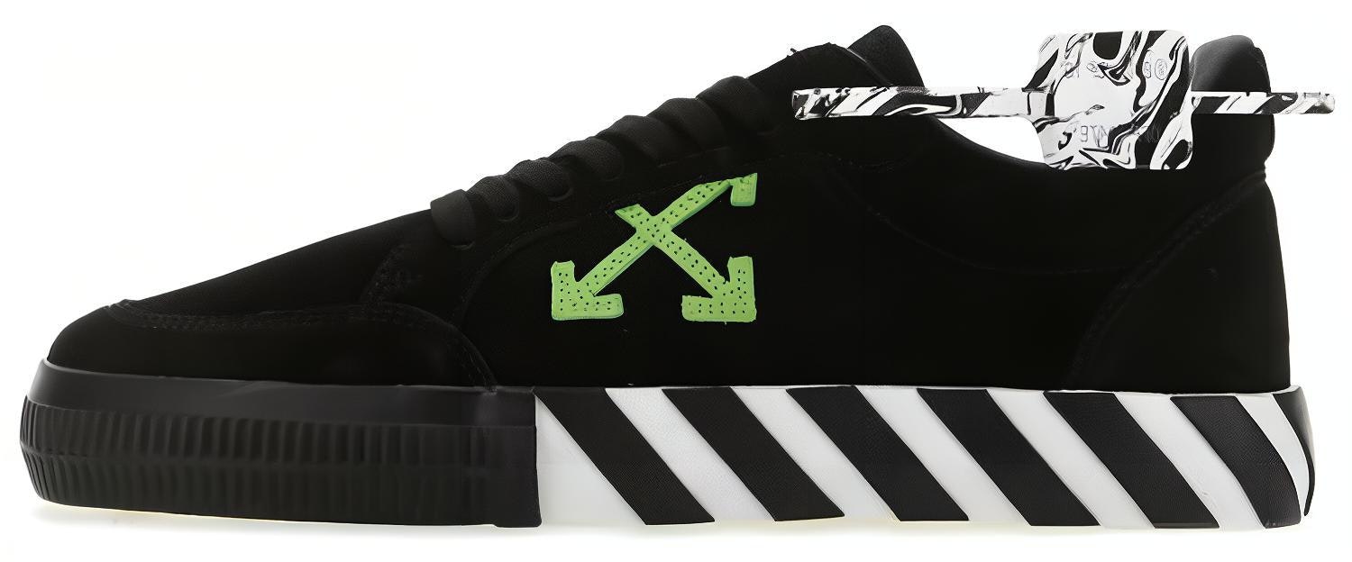 off-white-vulc-sneaker-black-green-omia-085-s21-lea-0021055