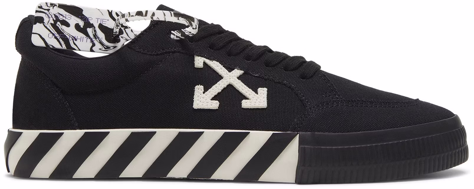 off-white-vulc-sneaker-low-black-white-omia-085-f21-fab-002-1001