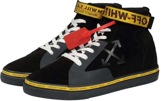 Baskets Off-White Vulcanisées Mid ''Noir''. OMIA116R207800551060 Lookbook Baskets Off-White Vulcanisées Mid ''Noir''. OMIA116R207800551060