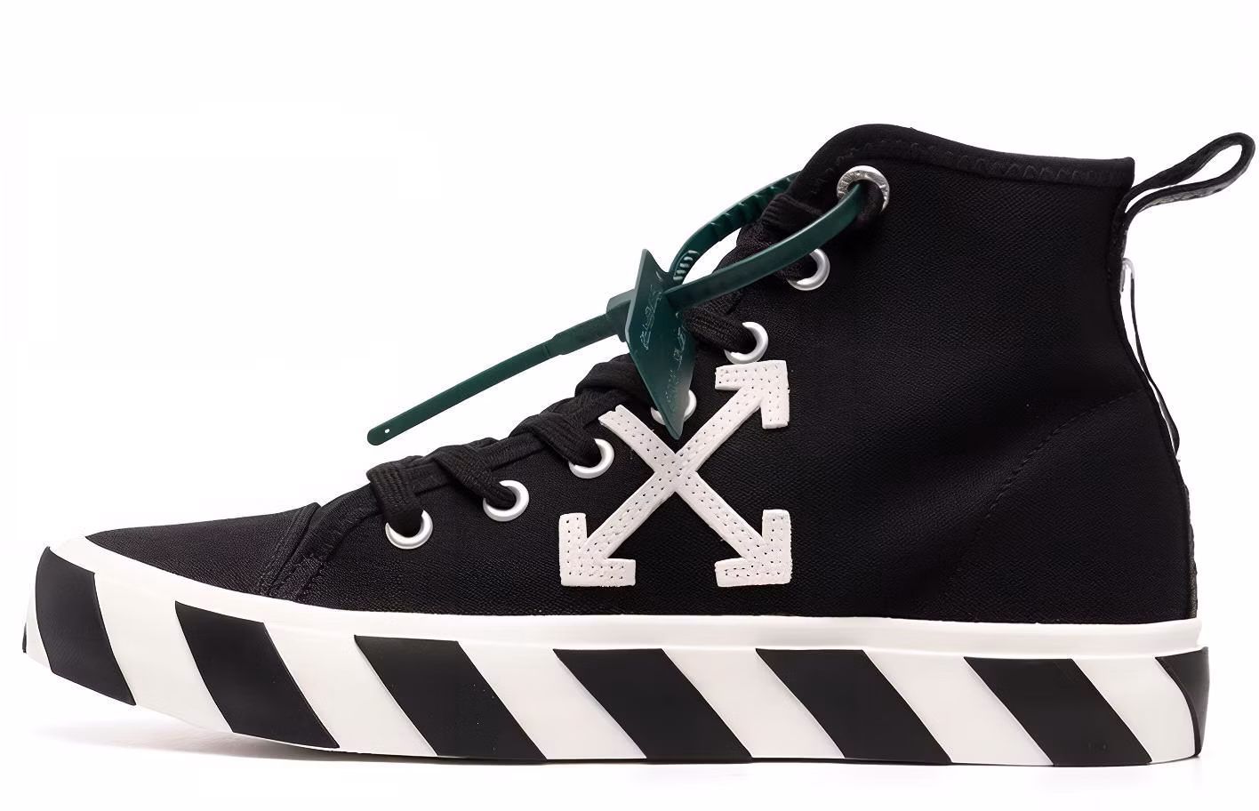 off-white-vulc-sneaker-mid-black-white-omia-119-c99-fab-0011001
