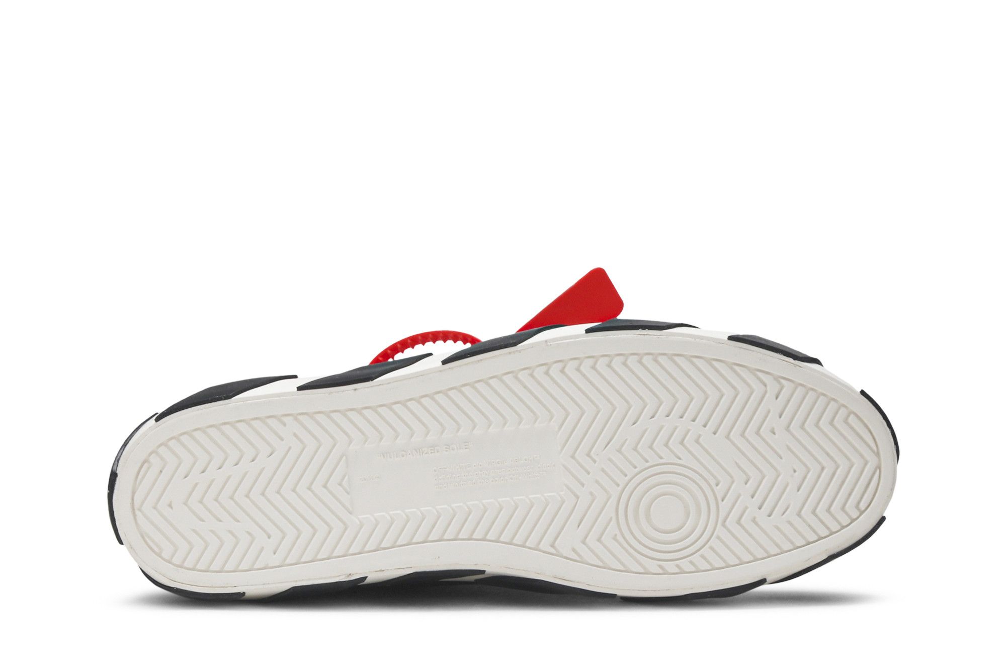 Shop Off-White 中帮黑白硫化鞋 OMIA119S20D330381001