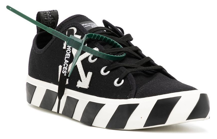 Order Off-White Vulcanized Low ''Tela Nera'' OMIA245C99FAB0011001