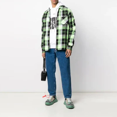 OFF-WHITE 白色喷漆箭头印花连帽衫 - 白色 OMBB037R20E300150110 Details for OFF-WHITE 白色喷漆箭头印花连帽衫 - 白色 OMBB037R20E300150110