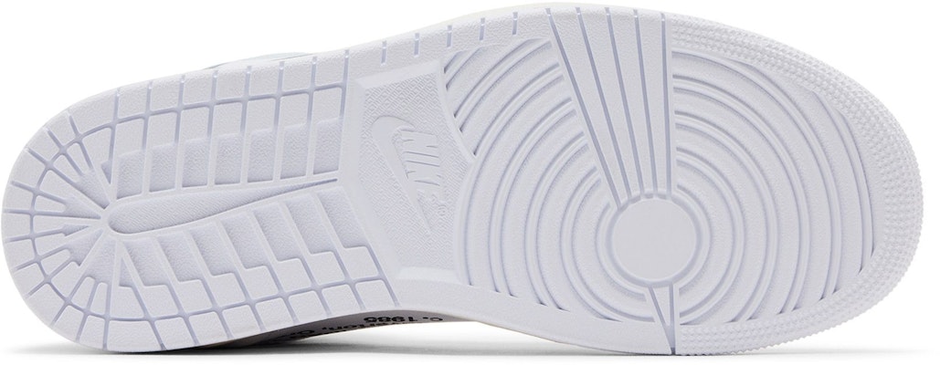 Off-White x Air Jordan 1 Retro High OG 'Alaska' AA3834-100 Shop Off-White x Air Jordan 1 Retro High OG 'Alaska' AA3834-100