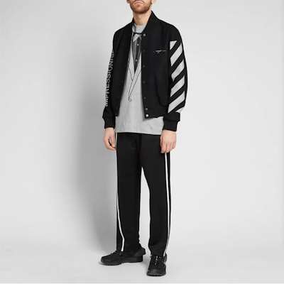 OFF-WHITE x Nike Big Eagle Logo Baju-T Uniseks Kelabu BQ0827-063 Details for OFF-WHITE x Nike Big Eagle Logo Baju-T Uniseks Kelabu BQ0827-063