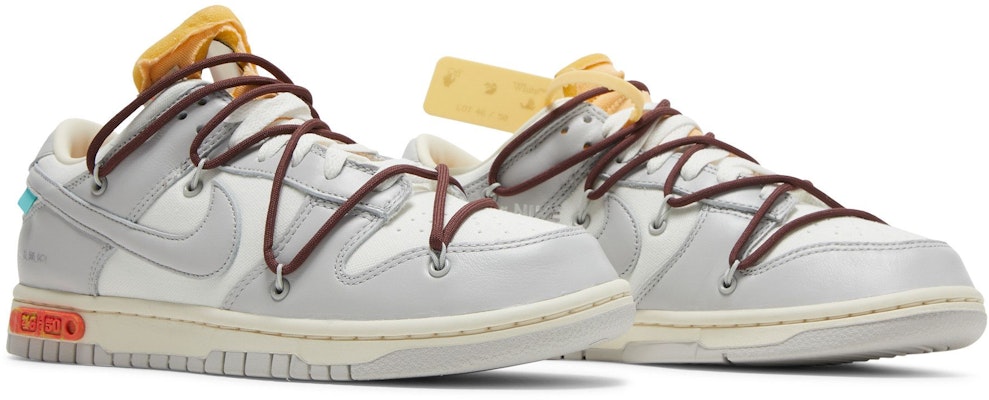 Off-White x Nike Dunk Low 'Dear Summer - 46 daripada 50' DM1602-102 2