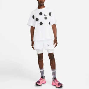 Celana Pendek 'White Grid' Kolaborasi Off-White x Nike CU2502-100 Lookbook Celana Pendek 'White Grid' Kolaborasi Off-White x Nike CU2502-100