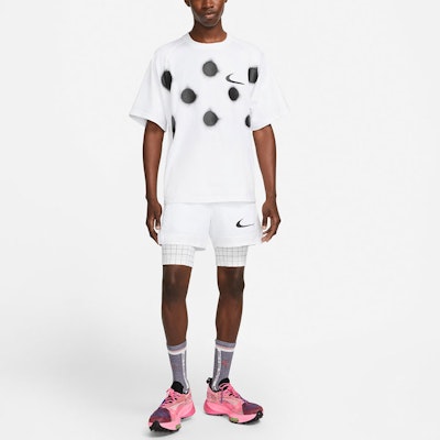 Off-White x Nike Spray Dot T-shirt 'White' Lookbook Off-White x Nike Spray Dot T-shirt 'White'