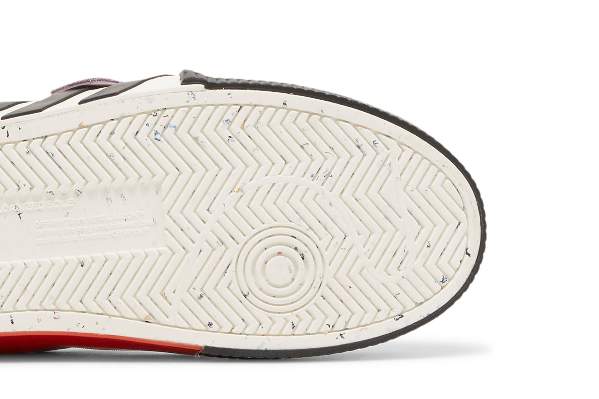 Purchase Off-White Floating Arrow Low Vulc Leather 'Black White Red' OMIA232S23LEA001-1037