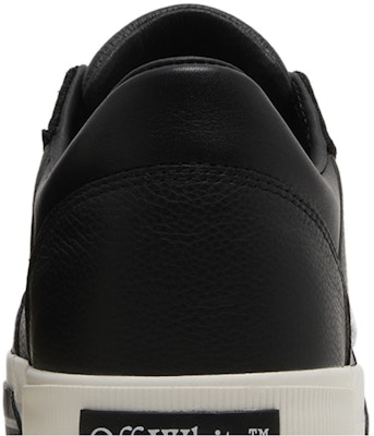 OFF-WHITE 火山灰皮革圓頭舒適低幫板鞋 男款 黑色 Sizing OFF-WHITE 火山灰皮革圓頭舒適低幫板鞋 男款 黑色