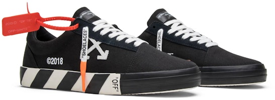 Off-White Vulc 低帮板鞋 '黑色' OMIA085E183510011000 Cheap Off-White Vulc 低帮板鞋 '黑色' OMIA085E183510011000
