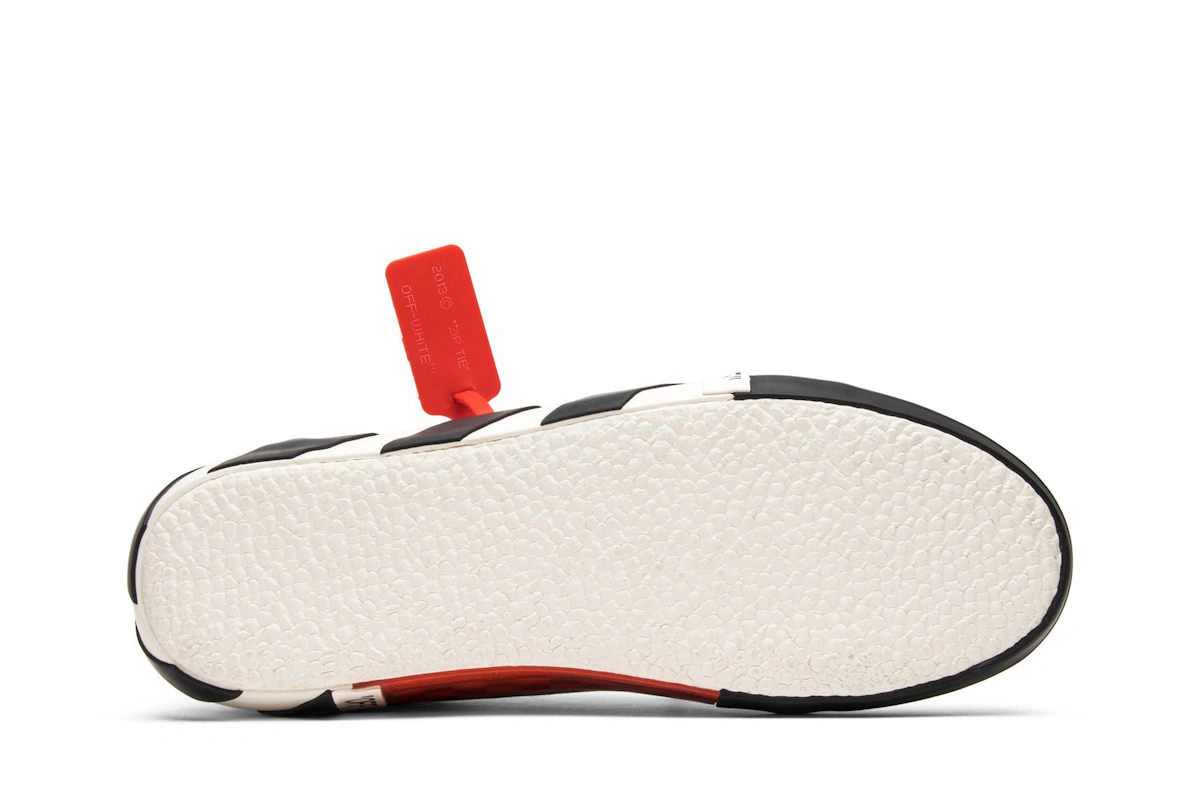 Off-White Vulc Low Top 'Checkered Black White'