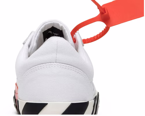 Off White Vulc Low Top White OMIA085E183510010100 Novelship