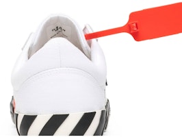 오프화이트 로우탑 '화이트' (Off-White 로우탑 '화이트') OMIA085R198000160100 Sizing 오프화이트 로우탑 '화이트' (Off-White 로우탑 '화이트') OMIA085R198000160100
