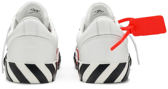 Sneaker Off-White Vulc 2020 'Putih Hitam' OMIA085S20D680380110 Details for Sneaker Off-White Vulc 2020 'Putih Hitam' OMIA085S20D680380110