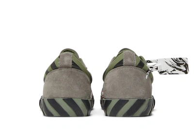 Off-White Vulc Sneaker Low 'Khaki Red'
