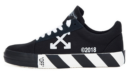 Buy Off-White Vulcanized Striped Low Top 'Black' 183510011000BLACK