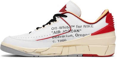 Off-White x Air Jordan 2 經典低筒復刻版 '白紅' DJ4375-106 Lookbook Off-White x Air Jordan 2 經典低筒復刻版 '白紅' DJ4375-106