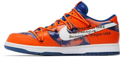 Off-White x Futura x Nike Dunk Low 'Syracuse' Sepatu Sneakers DD0856-801 Lookbook Off-White x Futura x Nike Dunk Low 'Syracuse' Sepatu Sneakers DD0856-801