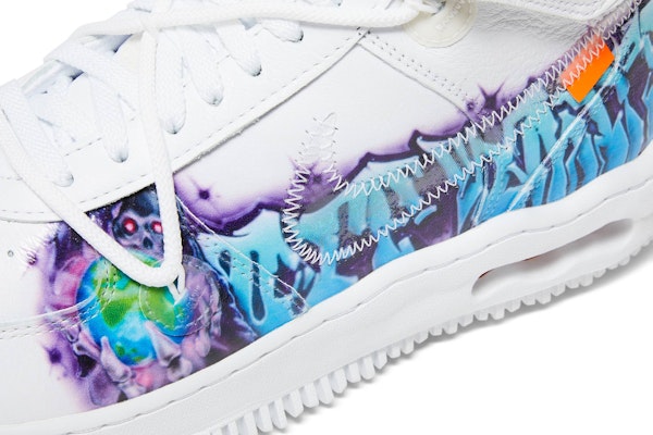 Off-White x Nike AF1 Mid "グラフィティ" DR0500-100 1