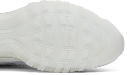 Off-White x Nike Air Max 97 OG 'The Ten' Sepatu Sneakers AJ4585-100 Purchase Off-White x Nike Air Max 97 OG 'The Ten' Sepatu Sneakers AJ4585-100