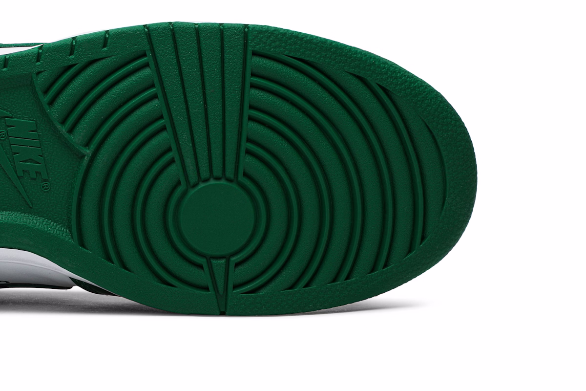 Off-White x Nike Dunk Low 'Pine Green'