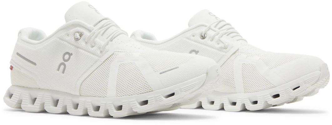On Cloud 5 'Todo Blanco' 59-98918 1