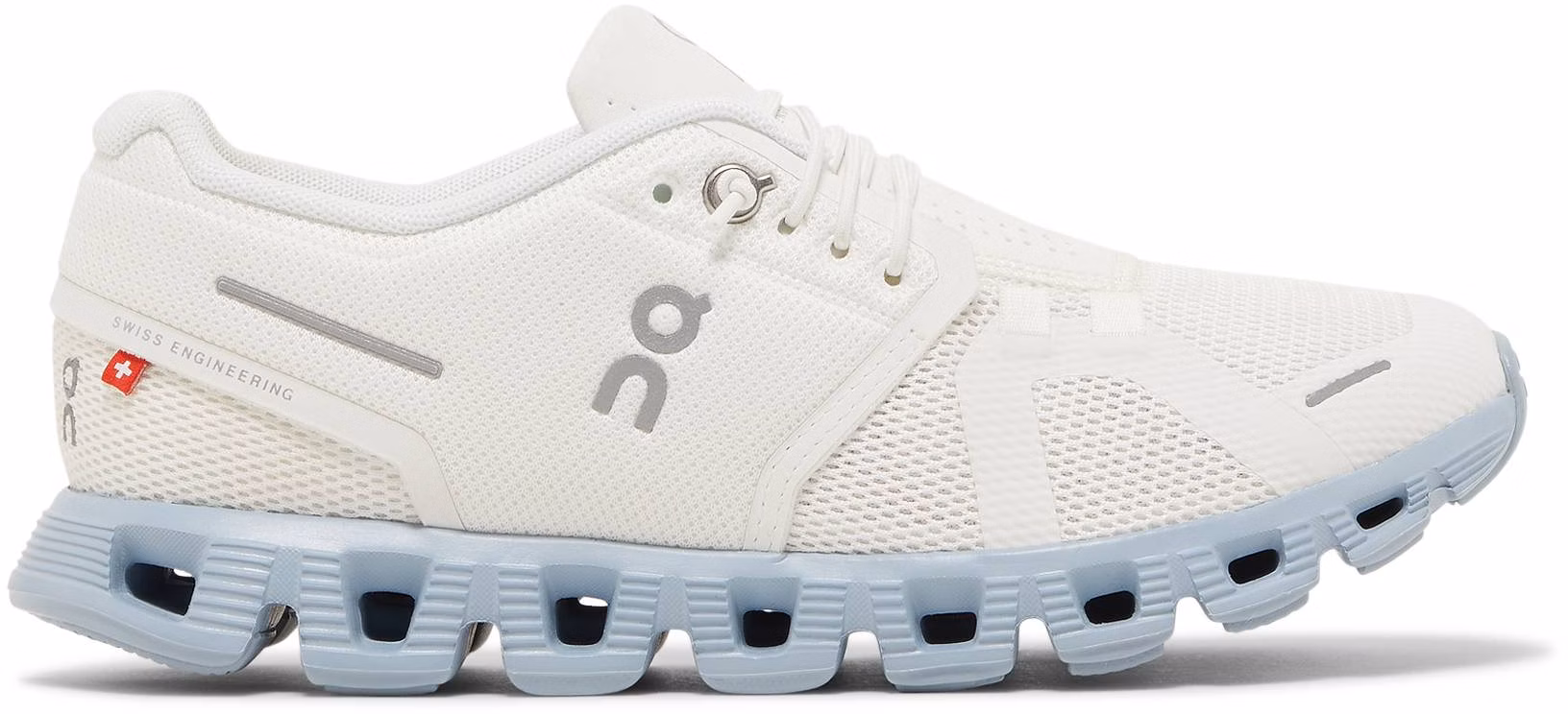 on-cloud-5-white-chambray-women