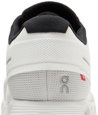 On Cloud 5 Push ''Bianco Fiamma'' 69-98864 Sizing On Cloud 5 Push ''Bianco Fiamma'' 69-98864