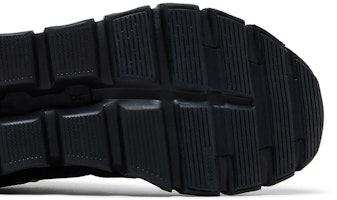 オン クラウド 6 'トリプルブラック' 3MF10071043 Purchase オン クラウド 6 'トリプルブラック' 3MF10071043