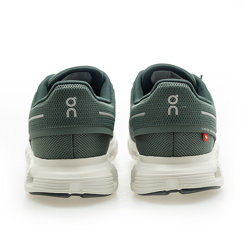 Lookbook On Cloud 6 跑鞋 ON3MF10072841