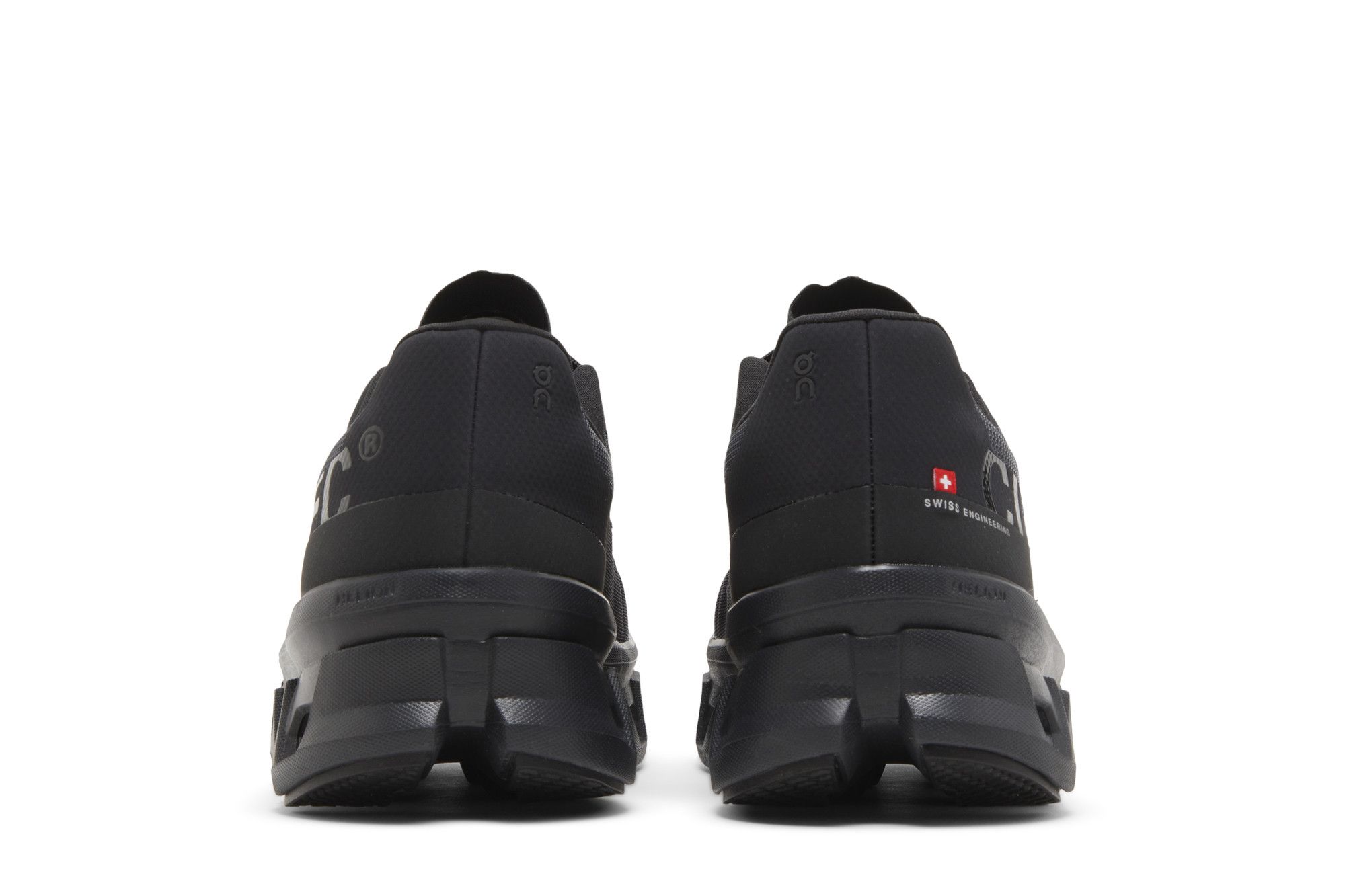 Sizing On Cloudmonster ''Tutto Nero'' 61-99025