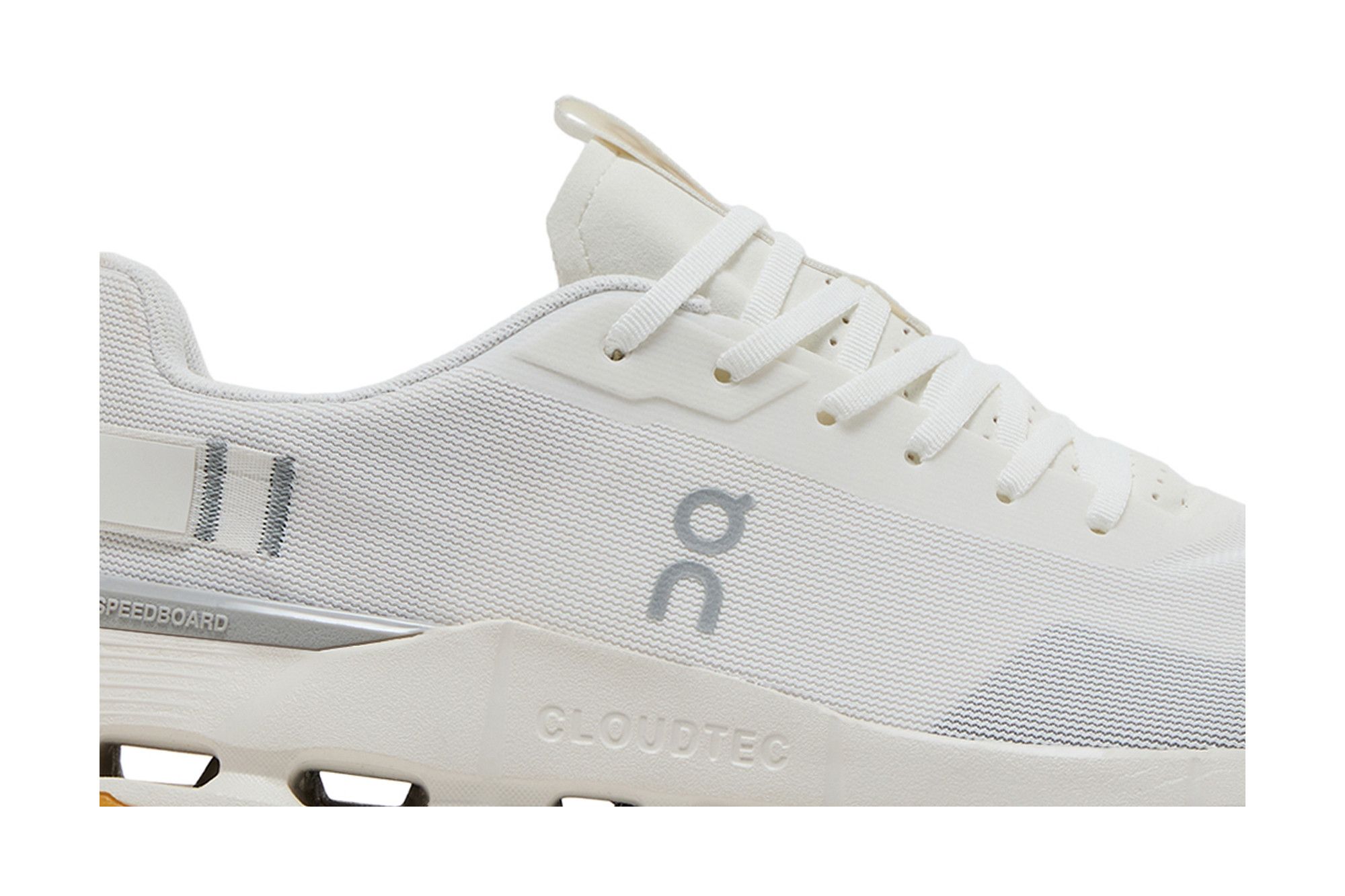 Order On Cloudnova Form 2 "Blanc Ivoire" 3ME30150924
