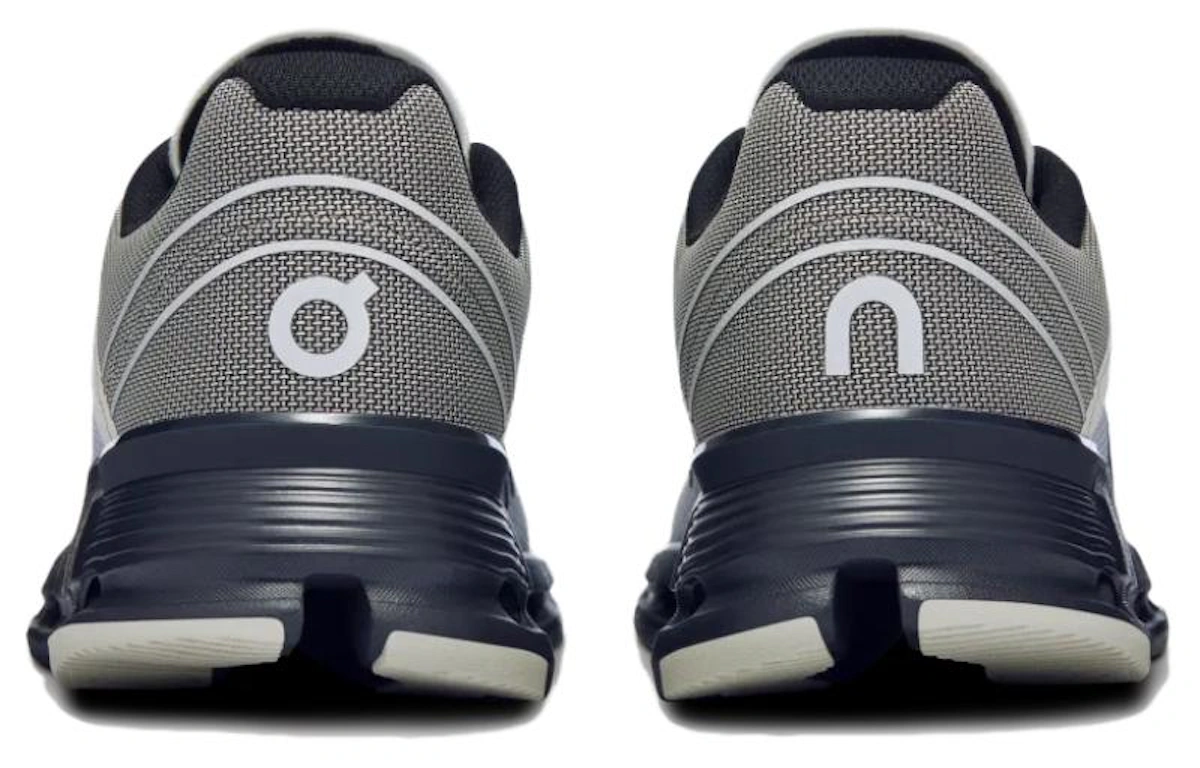 On Cloudnova Rush Z5 'Pearl Black'