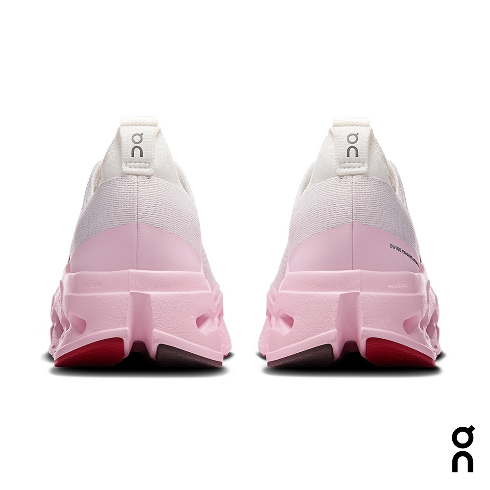 Shop 온 클라우드서퍼 맥스 러닝화 아이보리/라이트 핑크 ON3WF30224732