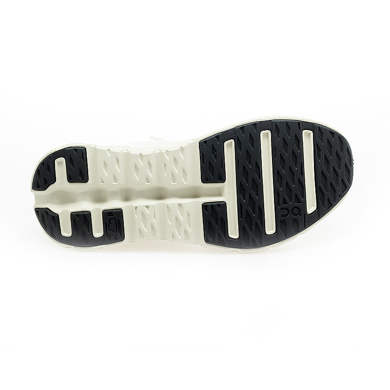 Purchase On Cloudtilt 运动鞋 ON3ME10102531