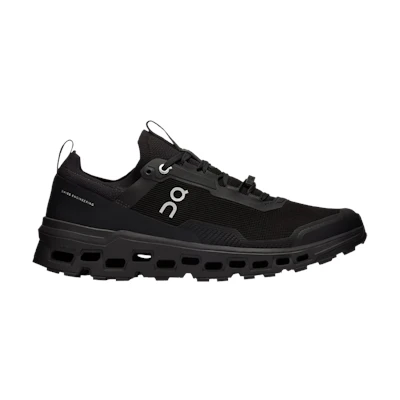 On Cloudultra 2 'All Black'