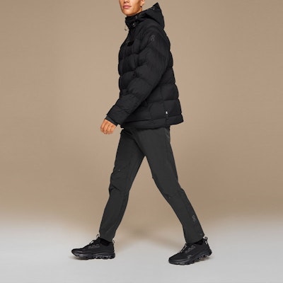 On Running Challenger夹克 黑色 - 透气保暖运动连帽衫 1MD30120553 Lookbook On Running Challenger夹克 黑色 - 透气保暖运动连帽衫 1MD30120553