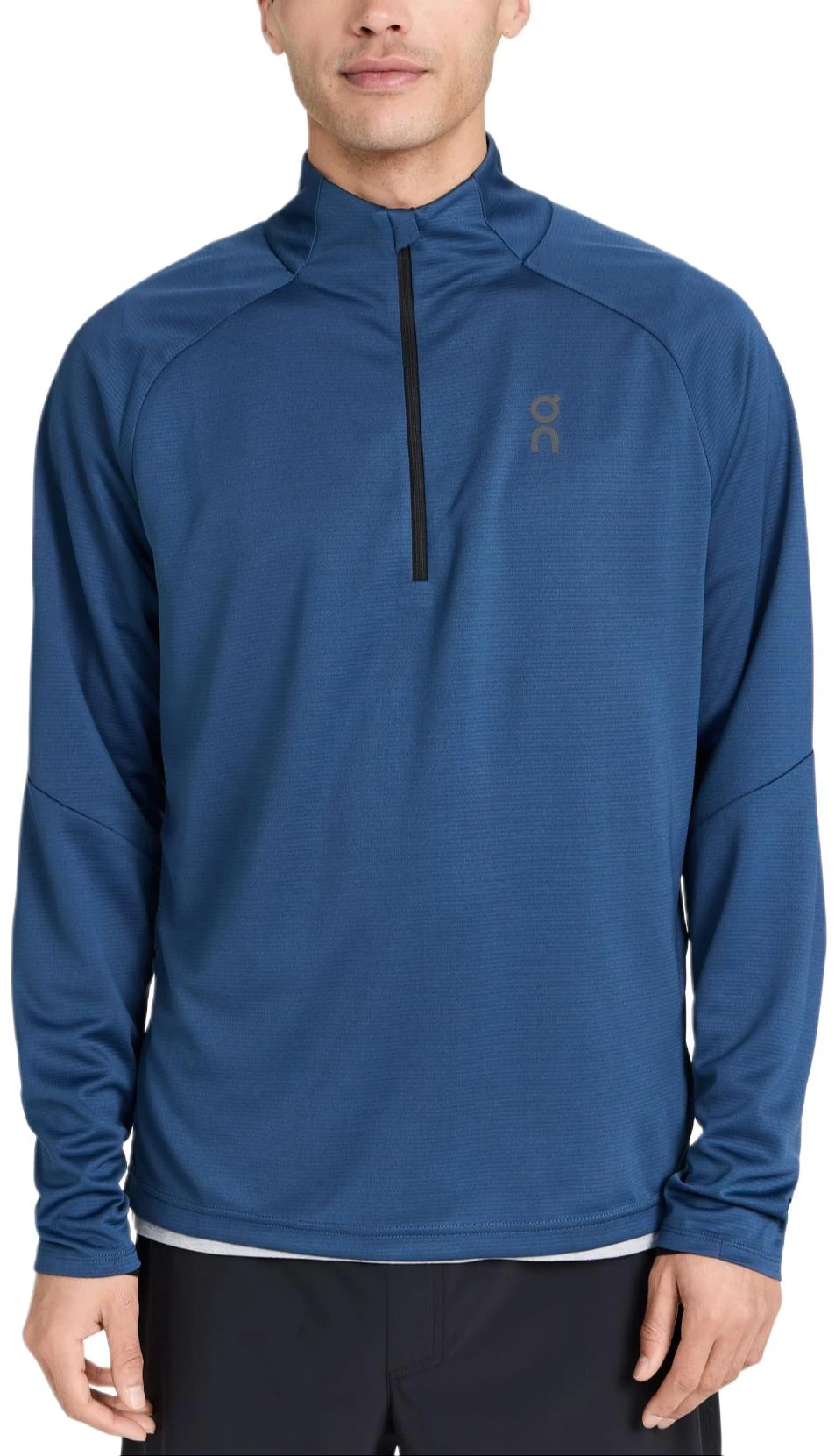 on-running-climate-shirt-blue-logo-comfort-high-neck-long-sleeve-16300469