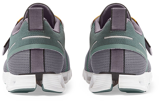 On クラウドネクサス フォレストブラック 18.99501 Purchase On クラウドネクサス フォレストブラック 18.99501