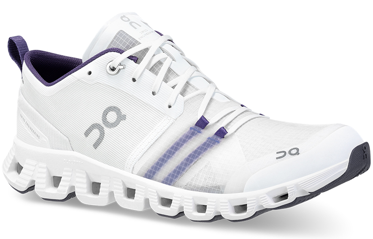 Lookbook On Running Cloud X Shift “霜暮色”鞋款 38.99124