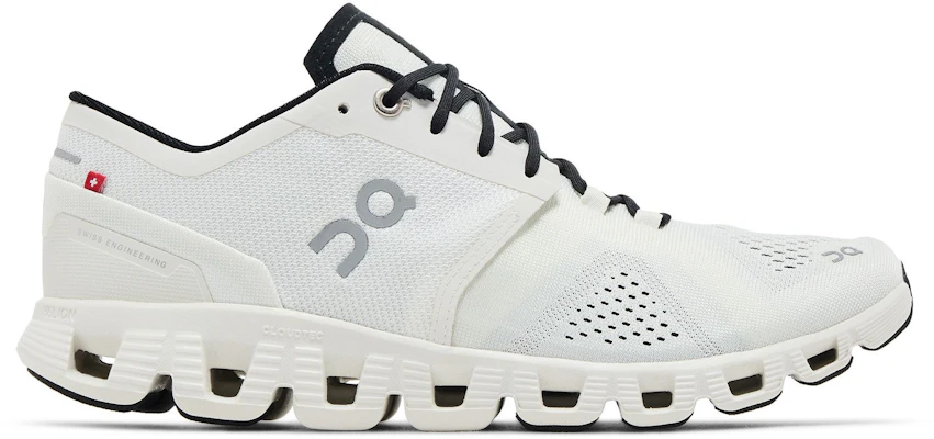 On Running Cloud X Wit Zwart 40-99707 Buy On Running Cloud X Wit Zwart 40-99707
