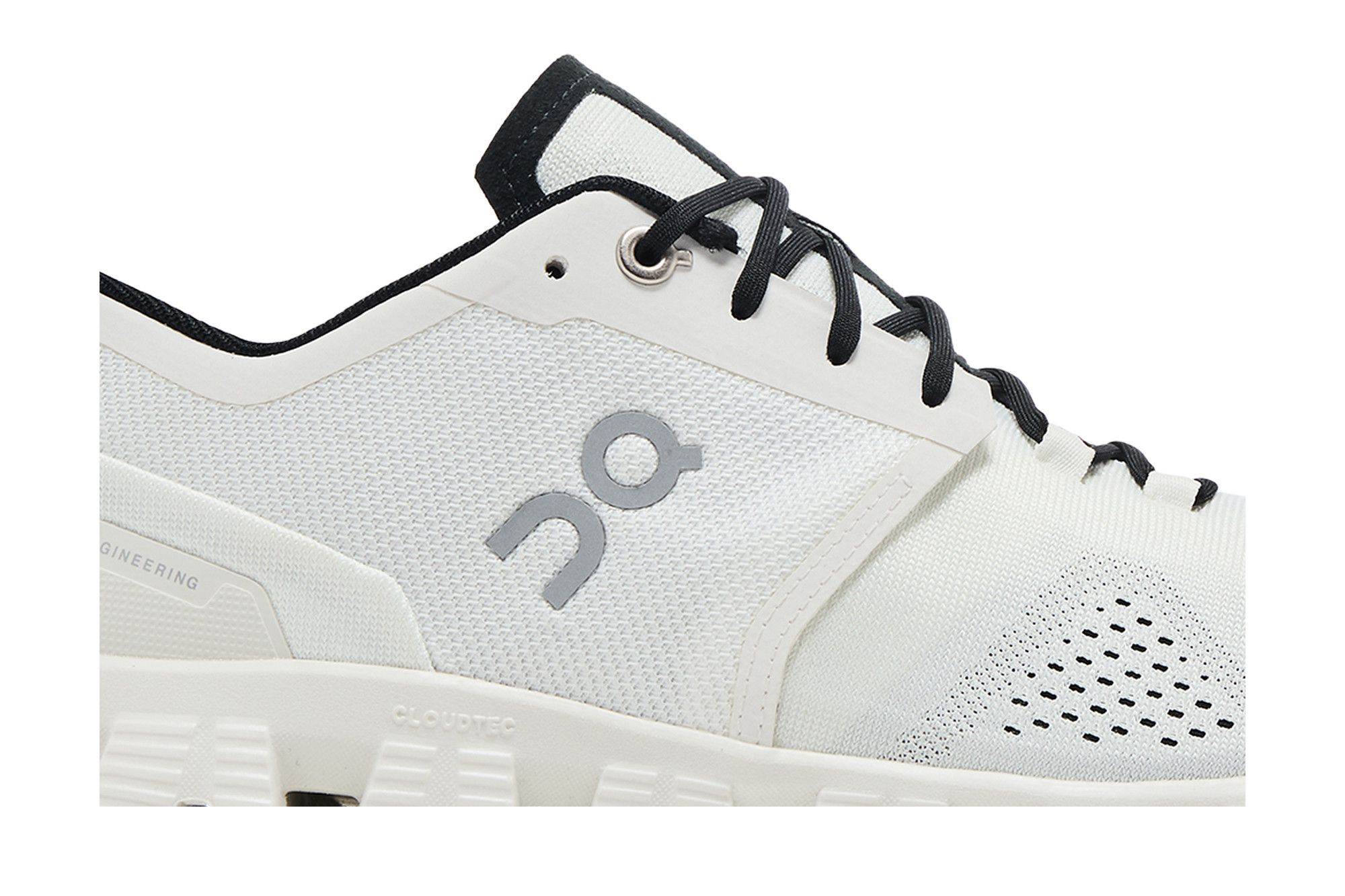 Order On Running Cloud X Wit Zwart 40-99707