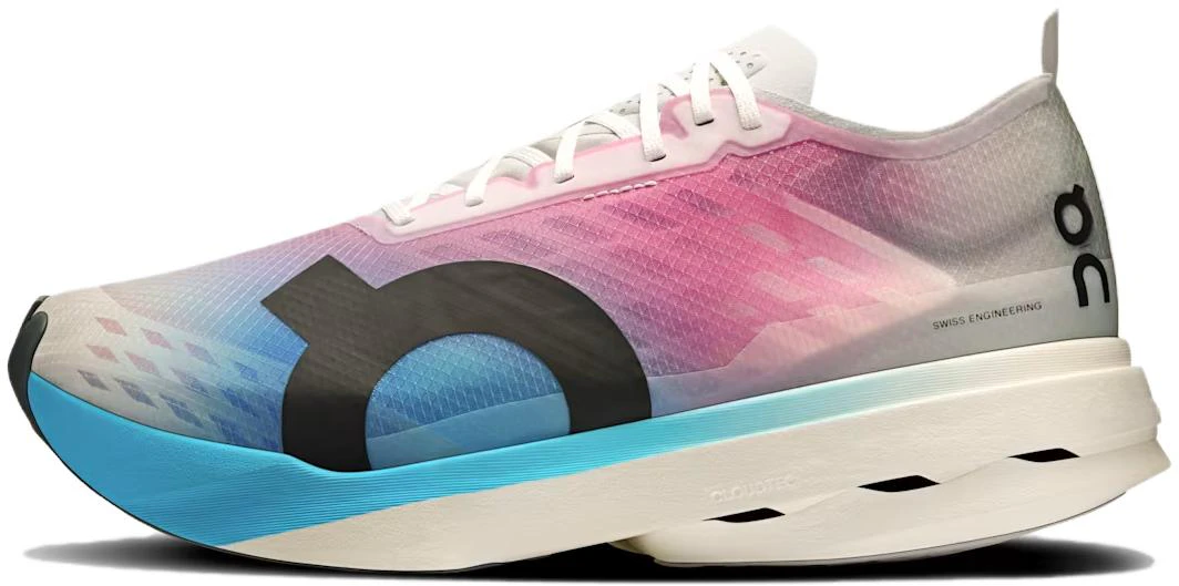 on-running-cloudboom-strike-pink-blue-low-top-running-shoes-fashion-trend-3-me-30483195