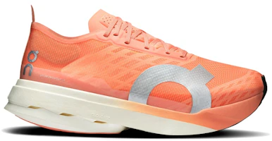 On Running Cloudboom Strike Sunstone White 3ME30484836 On Running Cloudboom Strike Sunstone White 3ME30484836